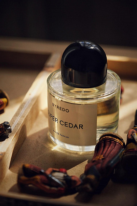 Byredo Super Cedar фото 7